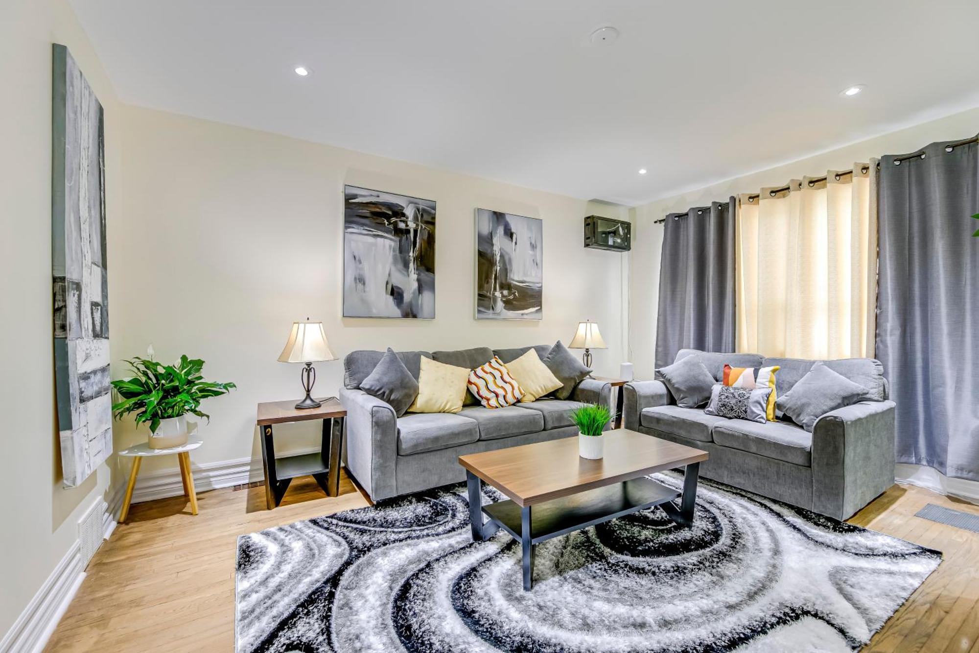 Tranquil Oasis In Lakeview Mississauga Bagian luar foto